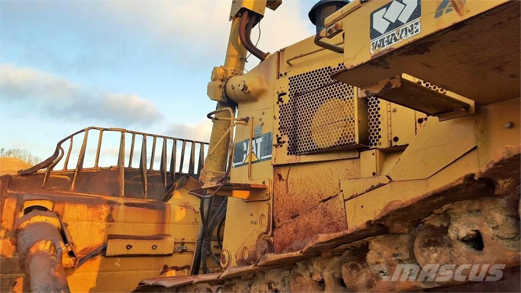 CAT D11R Buldozer sobre oruga