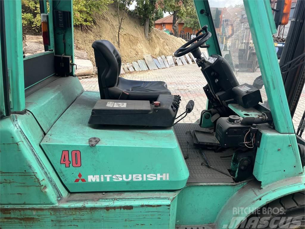 Mitsubishi FD40K V-2109 OK Camiones diesel