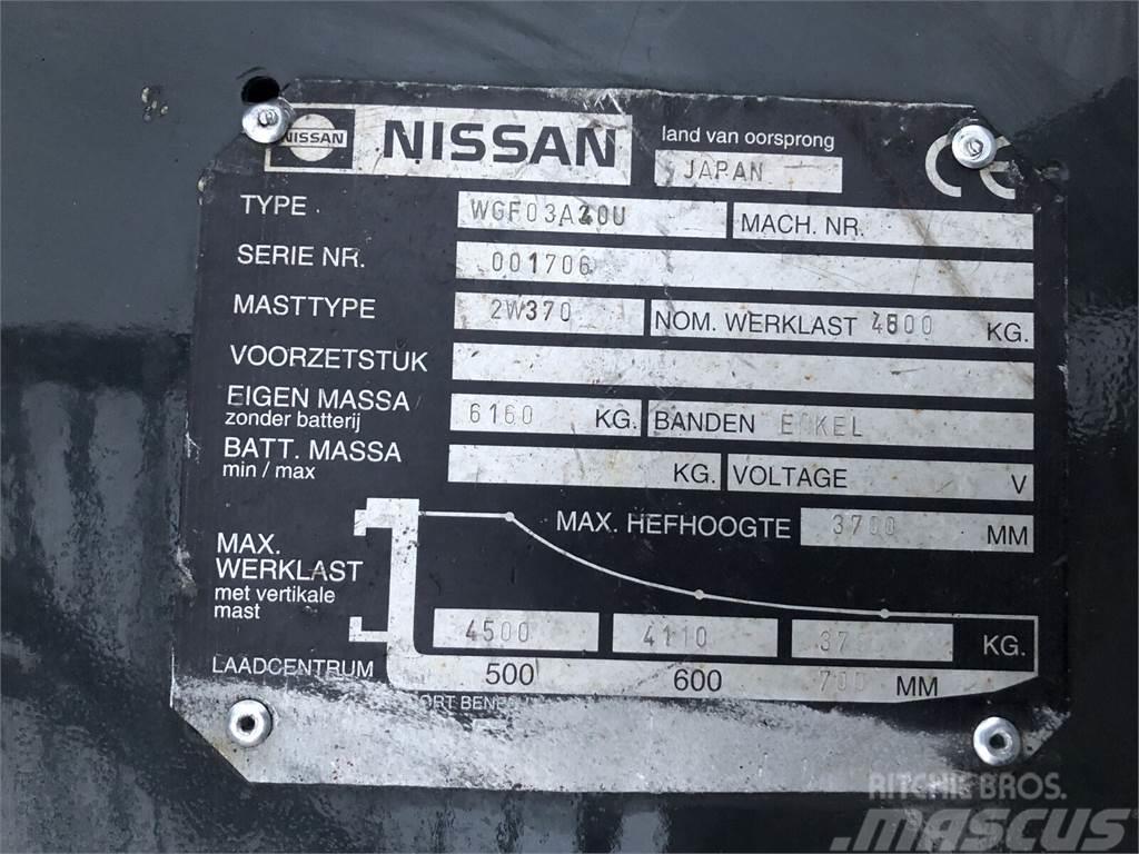 Nissan WGF03A40U V-3290 Camiones diesel