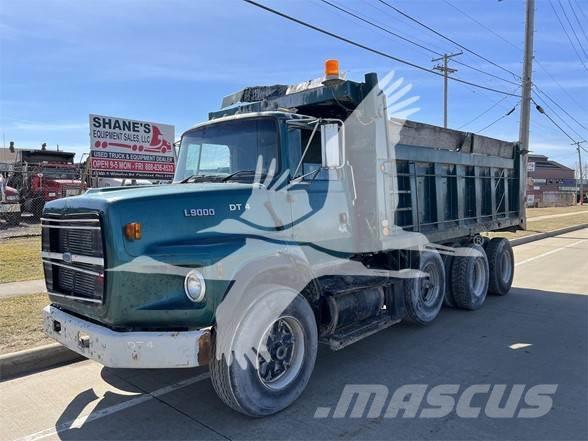 Ford L9000 Bañeras basculantes usadas