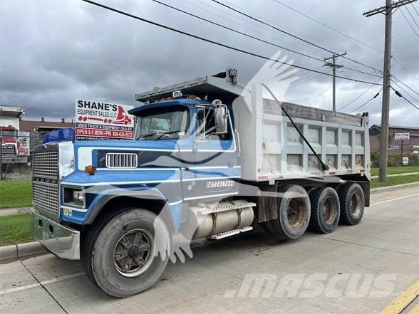 Ford LTL9000 Bañeras basculantes usadas