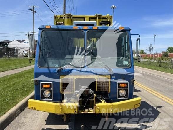 Mack LEU613 Camiones de basura