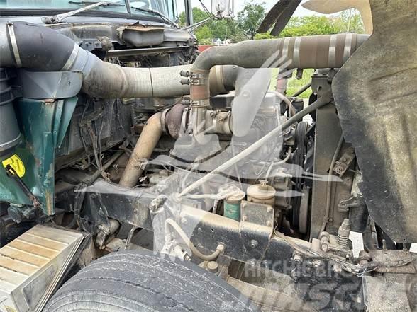 Mack R690ST Bañeras basculantes usadas