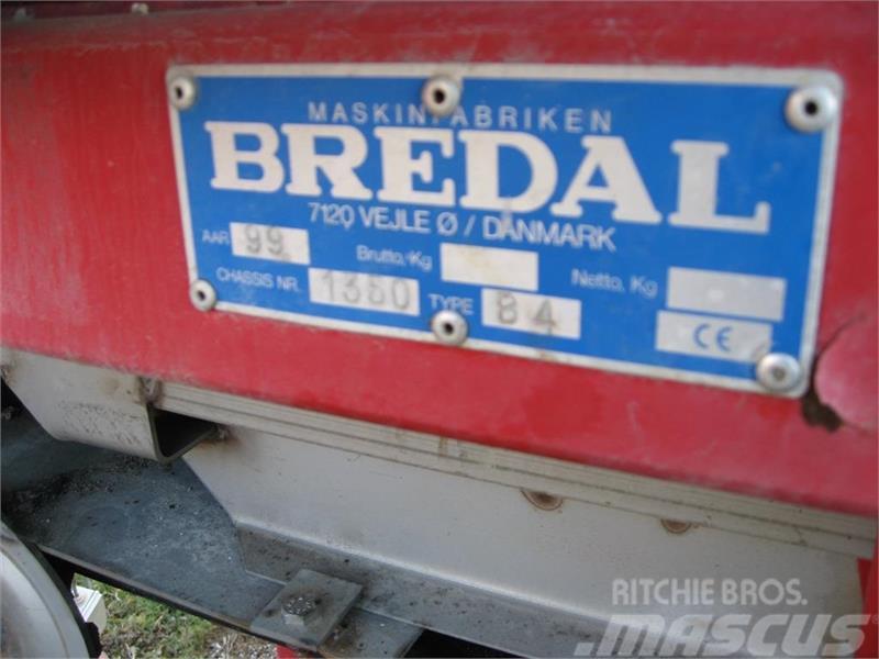 Bredal B 4 Esparcidoras de minerales