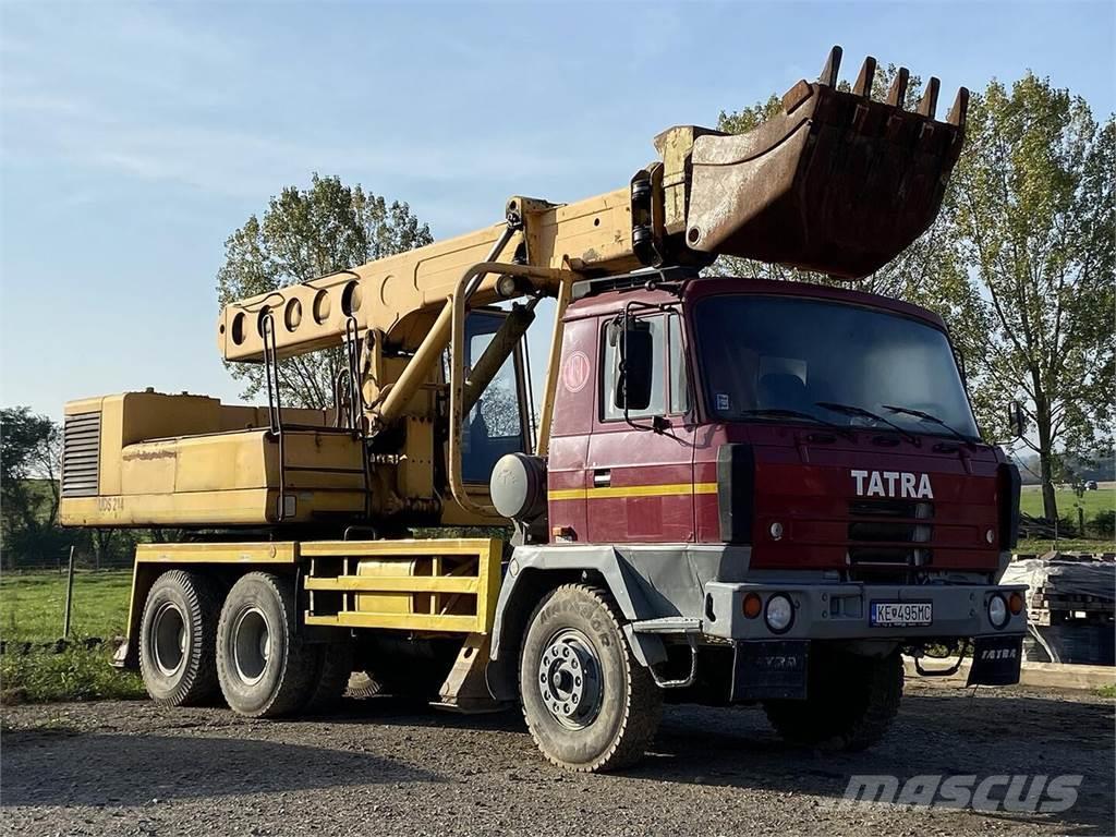 Tatra 815 Excavadoras de pala frontal