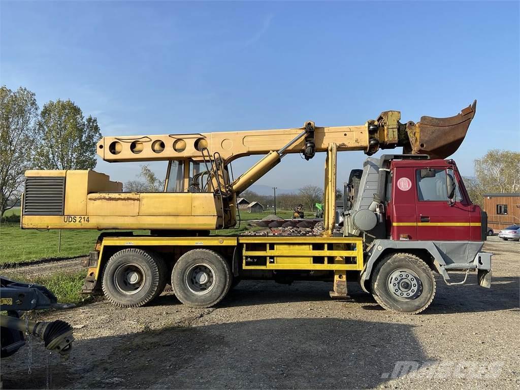 Tatra 815 Excavadoras de pala frontal