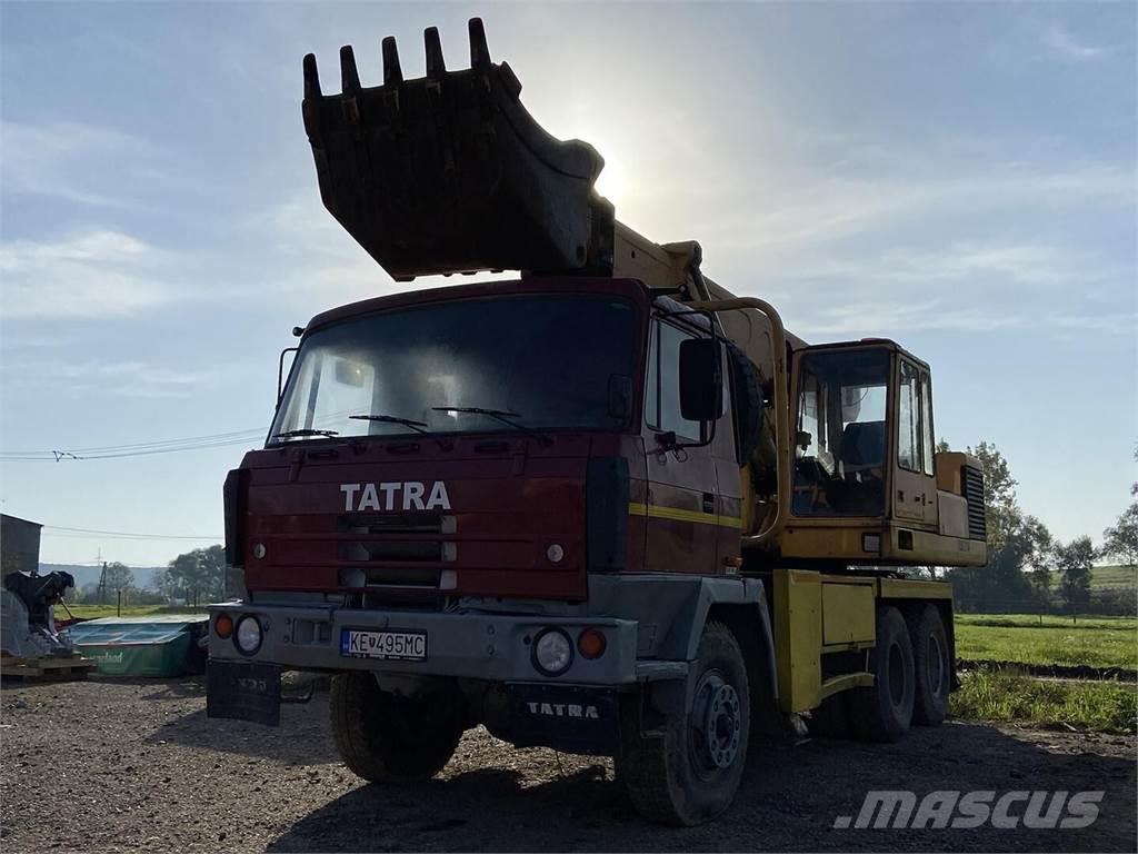 Tatra 815 Excavadoras de pala frontal