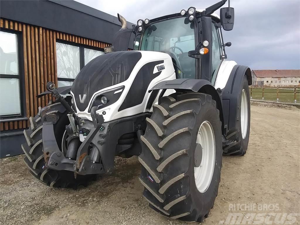 Valtra T Tractores