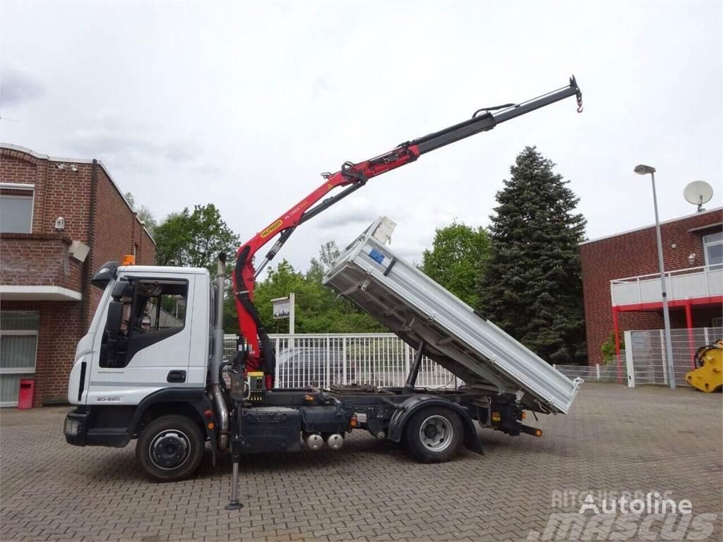 Iveco Eurocargo 80-220 Tipper + crane Bañeras basculantes usadas