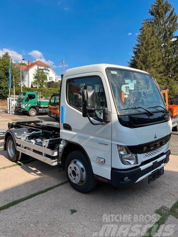 Mitsubishi Fuso Canter 6S15 Camiones elevadores de gancho