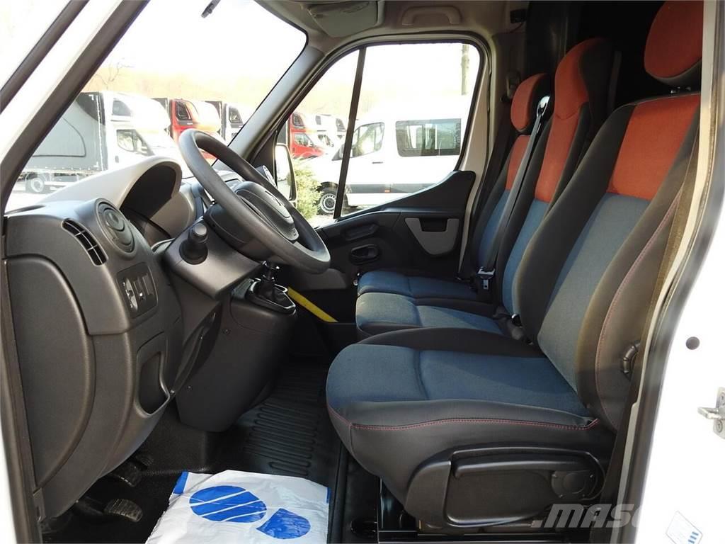 Renault MASTER  Camiones de cama baja