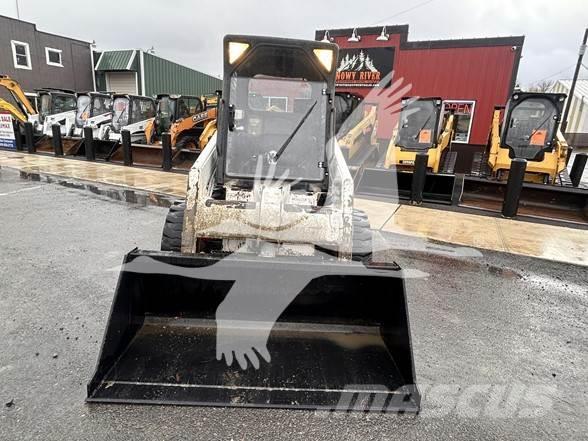 Bobcat S130 Minicargadoras