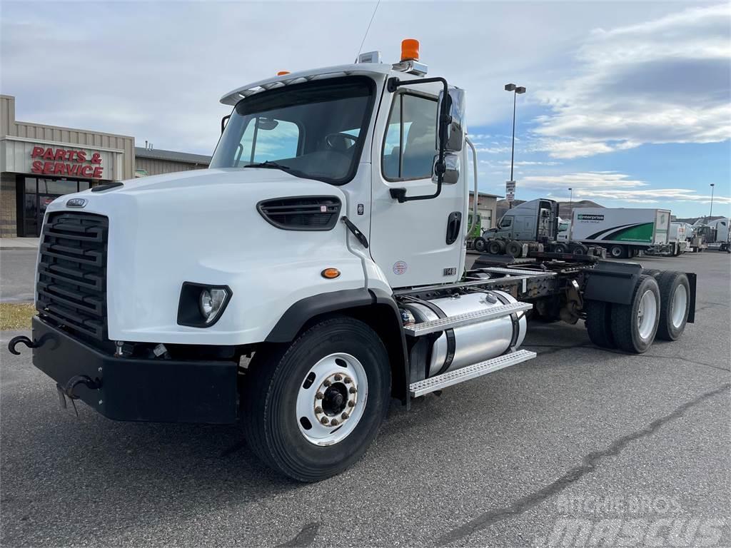 Freightliner 114SD Camiones tractor