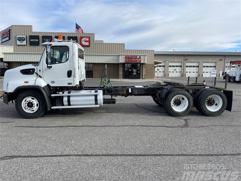 Freightliner 114SD Camiones tractor