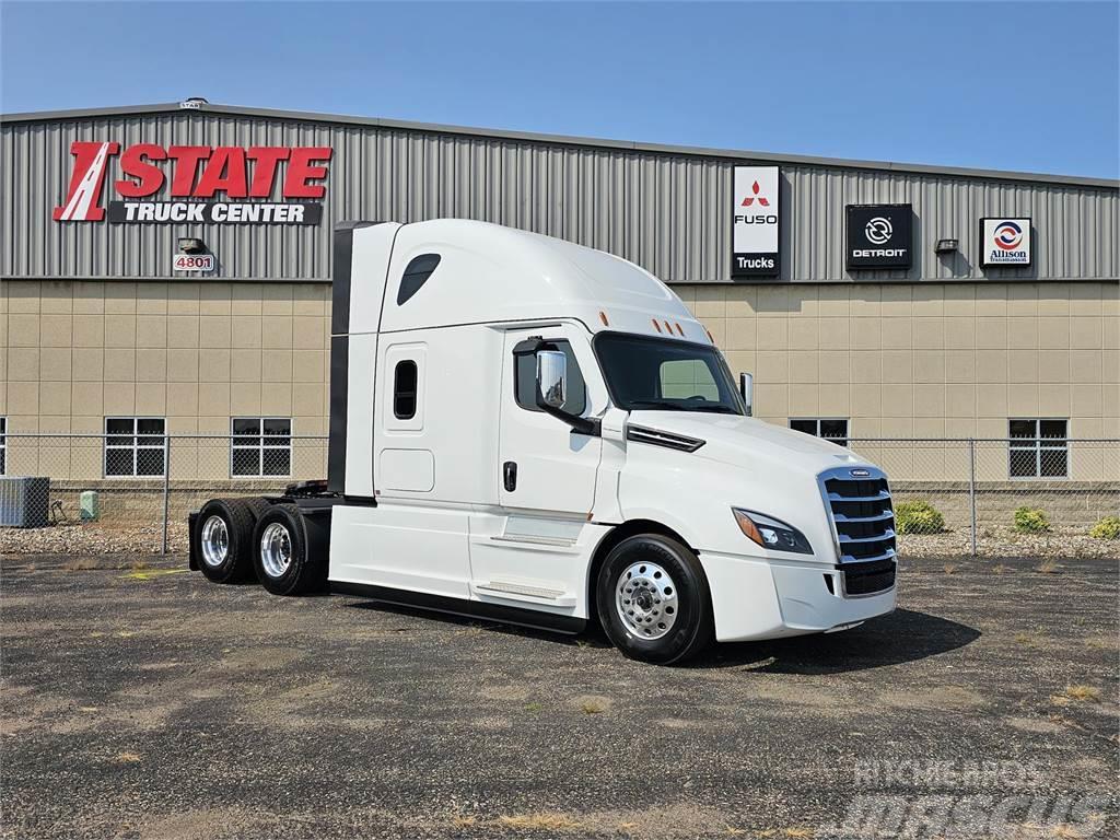 Freightliner PT126SLP Camiones tractor