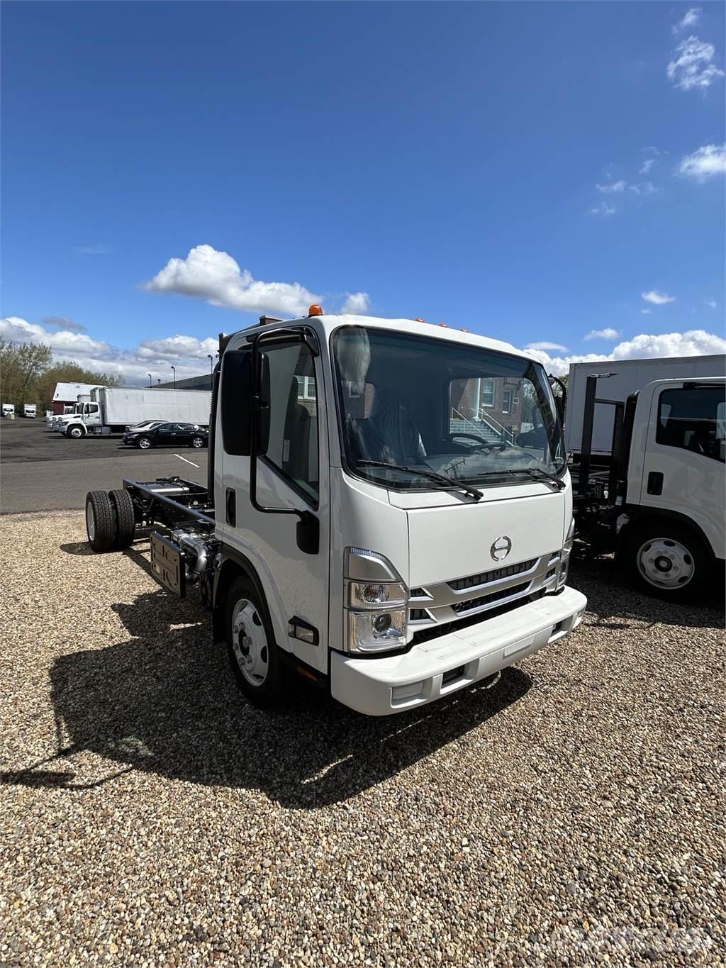 Hino S5 Camiones con chasís y cabina