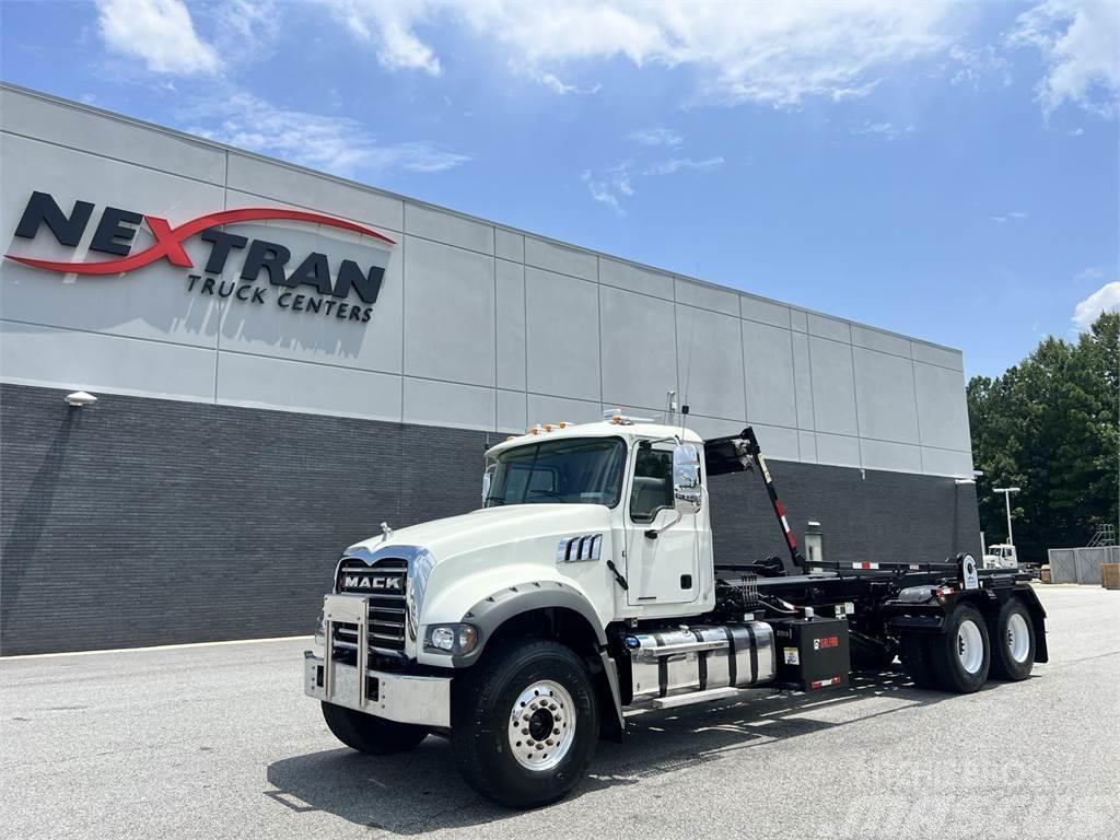 Mack GR64F Otros camiones