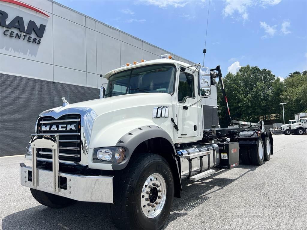 Mack GR64F Otros camiones