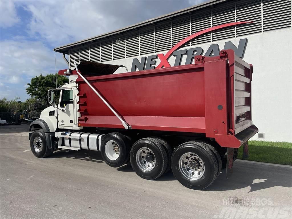 Mack GR64F Bañeras basculantes usadas