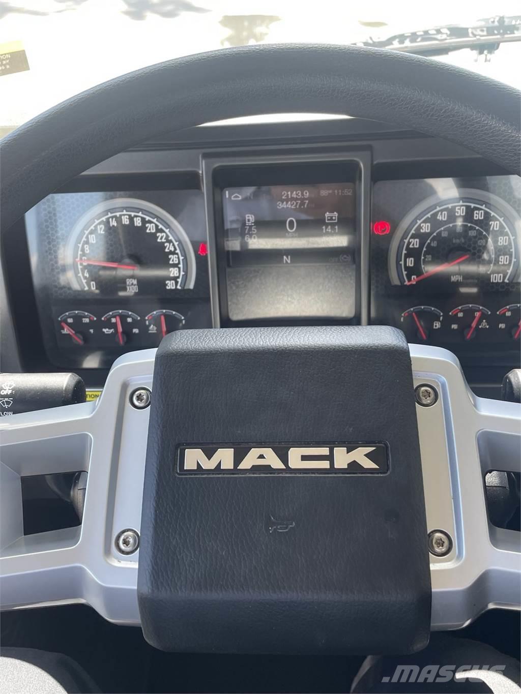 Mack GR64F Otros camiones