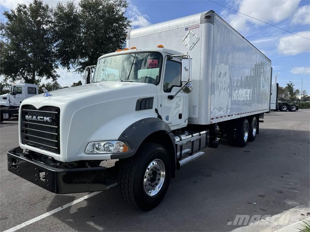 Mack GU533 Camiones tractor