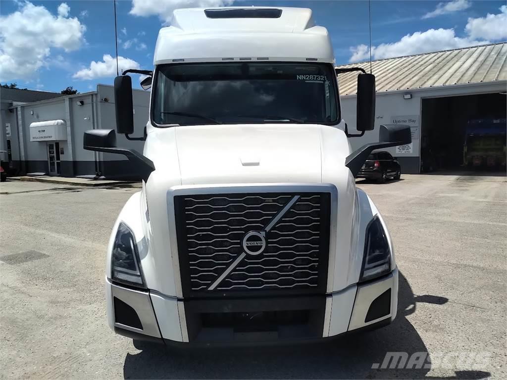 Volvo VNL64T860 Camiones tractor