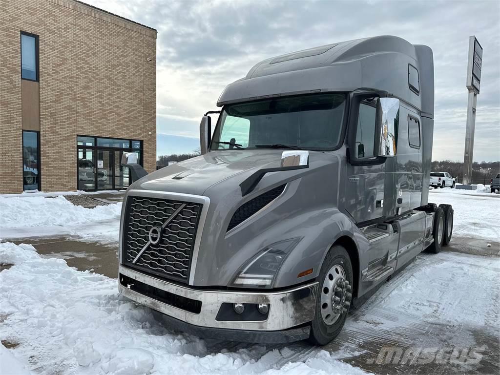 Volvo VNL860 Camiones tractor