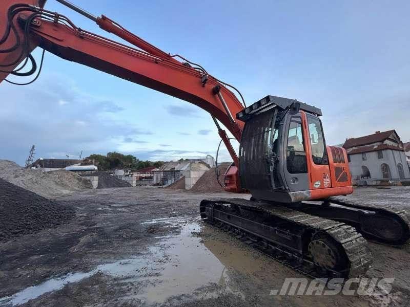 Hitachi ZX225US Excavadoras sobre orugas