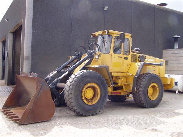 Volvo L120 Cargadoras sobre ruedas