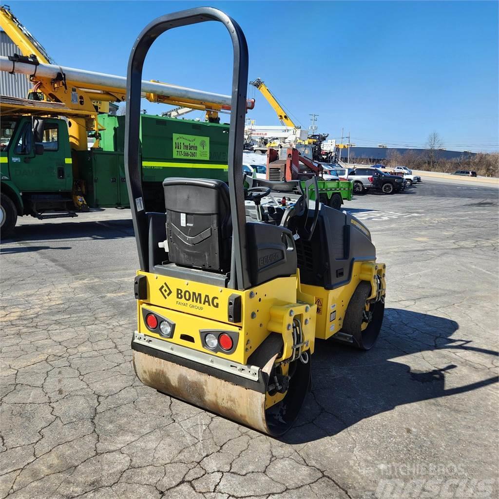 Bomag BW100ADM-5 Rodillos de un solo tambor