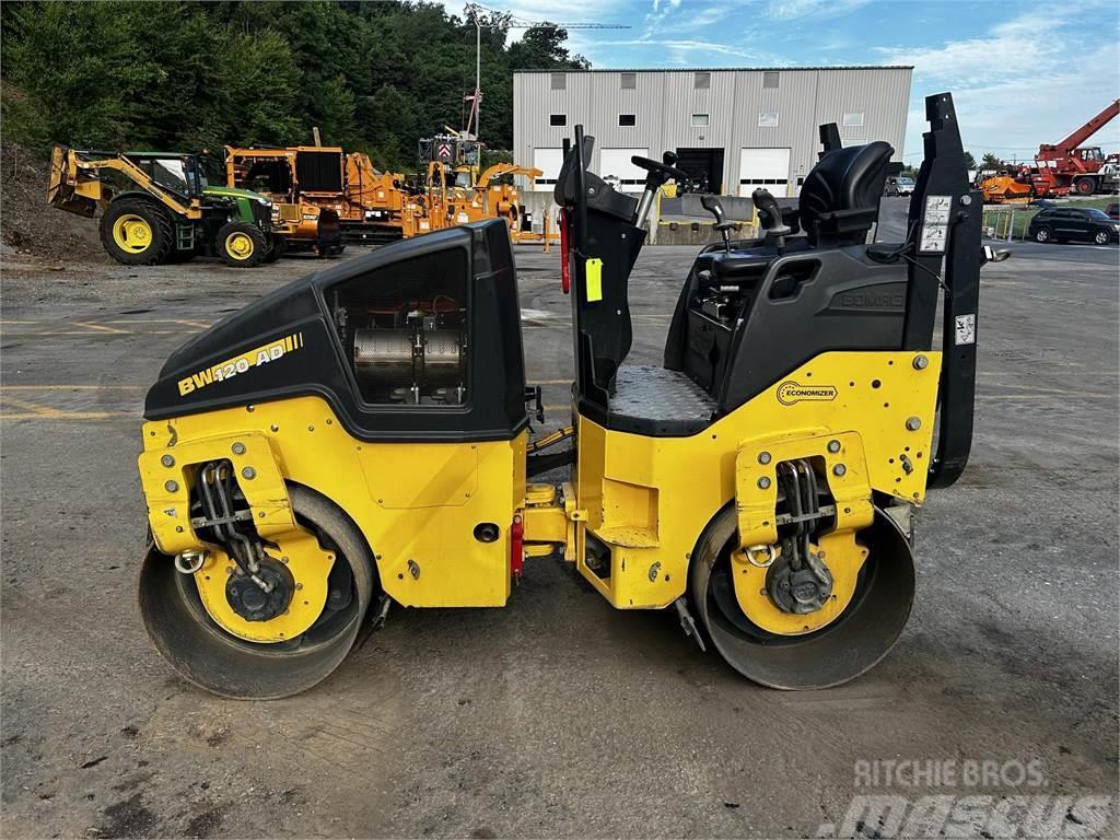 Bomag BW120AD-5 Rodillos de un solo tambor