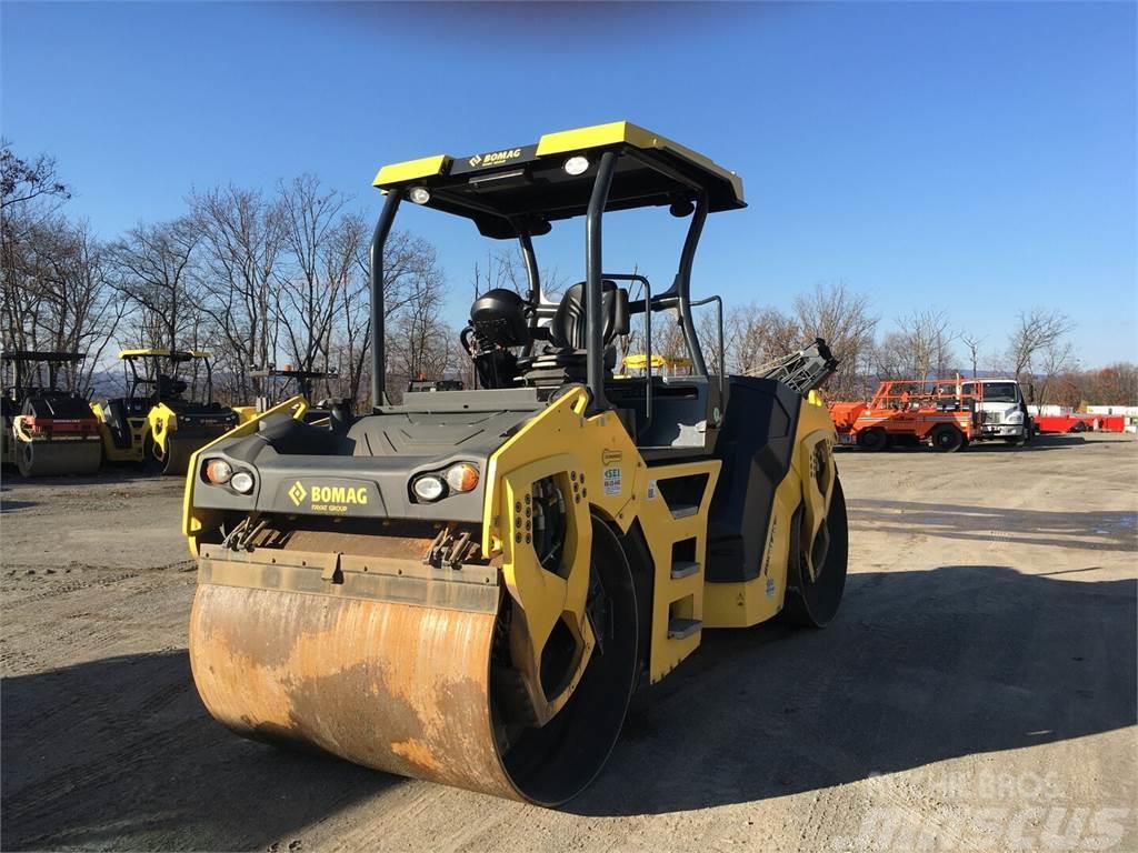 Bomag BW161AD-5 Rodillos de doble tambor