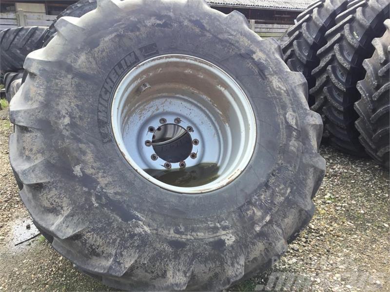 Michelin 680/85R32 Ruedas