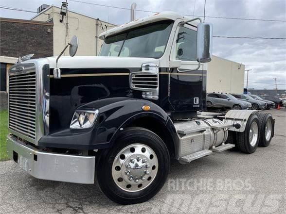 Freightliner 122SD Camiones tractor