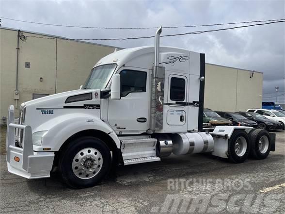 Kenworth T880 Camiones tractor