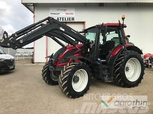 Valtra N154D Tractores