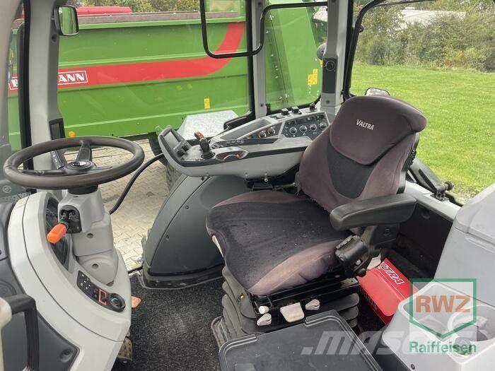 Valtra N154eD Tractores