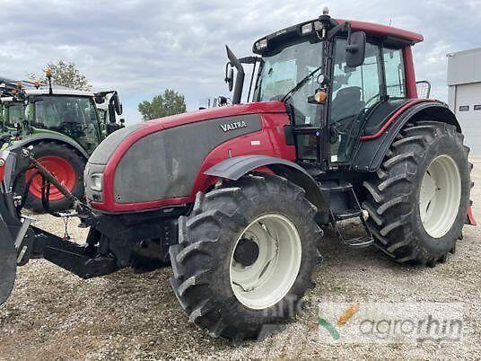 Valtra T131 Tractores