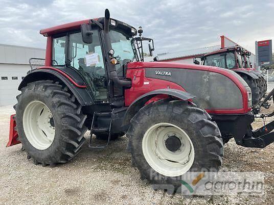 Valtra T131 Tractores