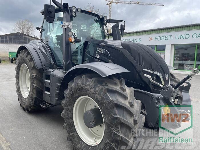 Valtra T235D Tractores