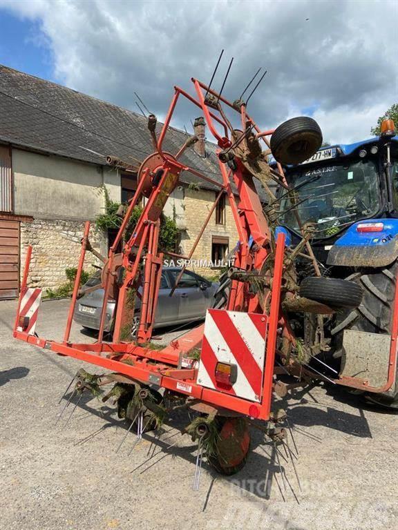 Kuhn GF6502 Rastrilladoras y rastrilladoras giratorias