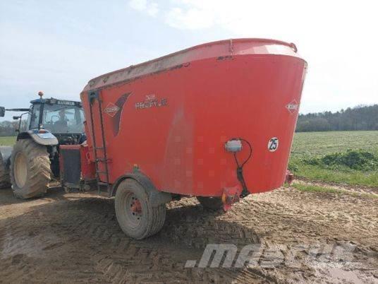 Kuhn PROFILE1680 Mezcladoras distribuidoras