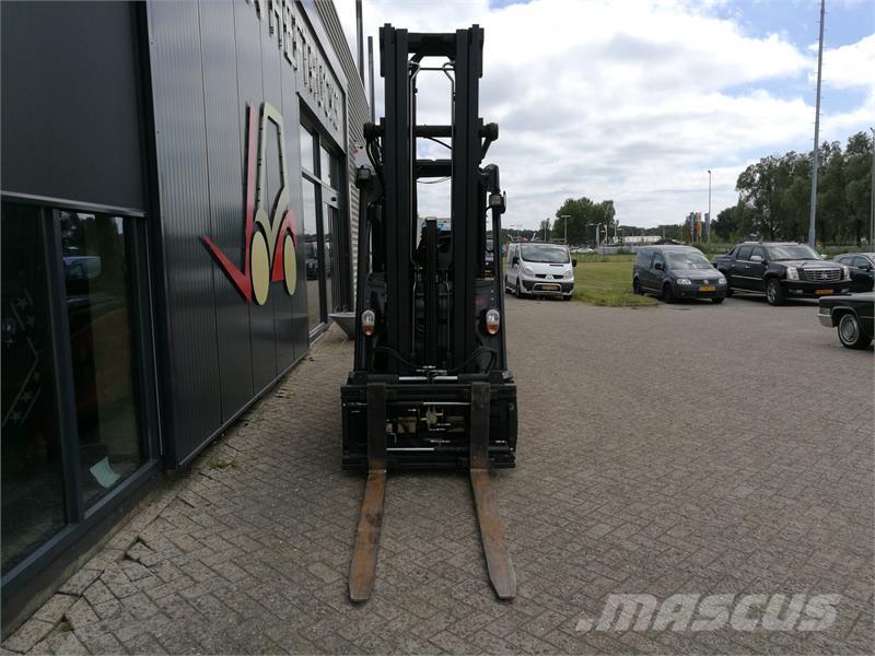 Linde Heftrucks Carretillas de horquilla eléctrica