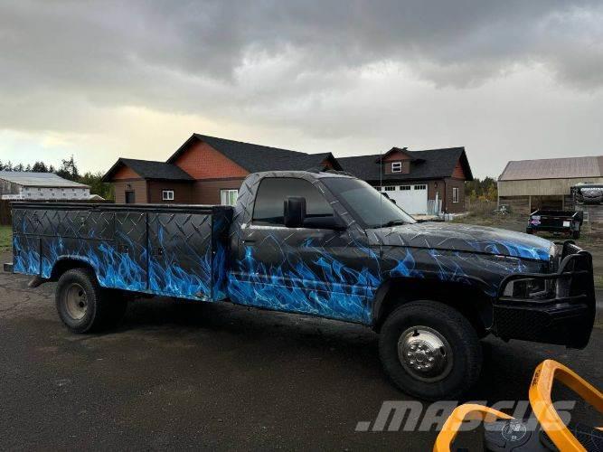 Dodge 3500 Vehículos municipales multiusos