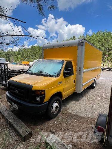 Ford E350 Camiones con caja de remolque