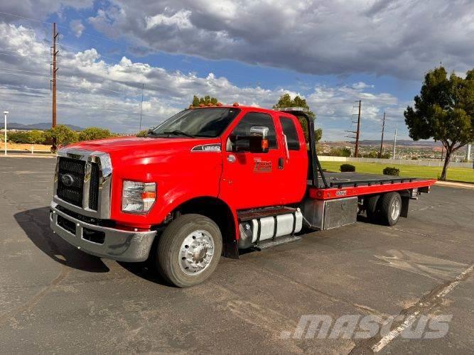 Ford F650 Camiones de cama baja