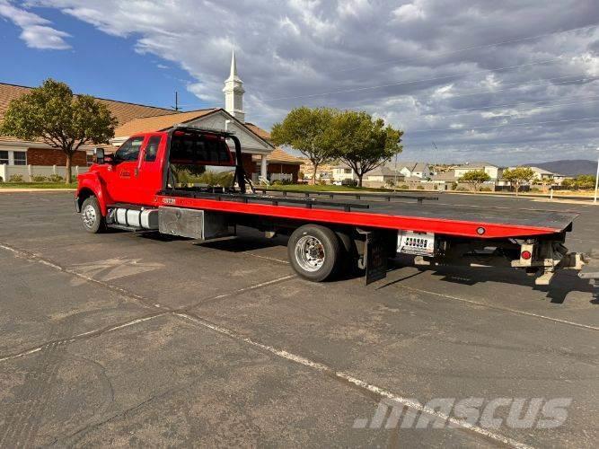 Ford F650 Camiones de cama baja