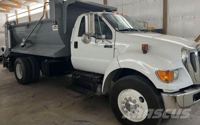 Ford F750 Bañeras basculantes usadas