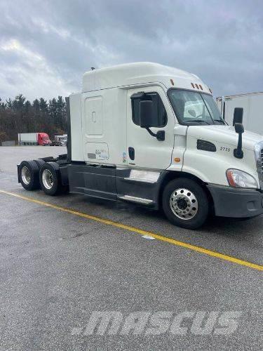 Freightliner Cascadia Otros