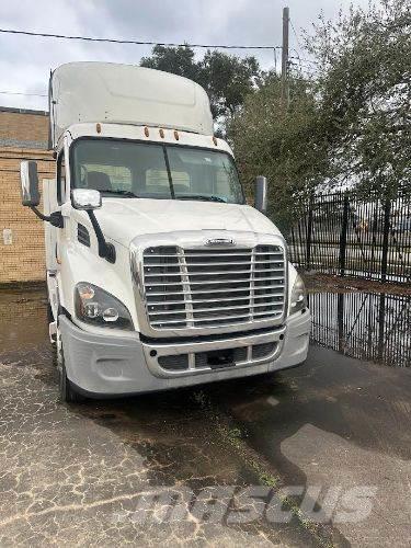 Freightliner Cascadia Camiones tractor